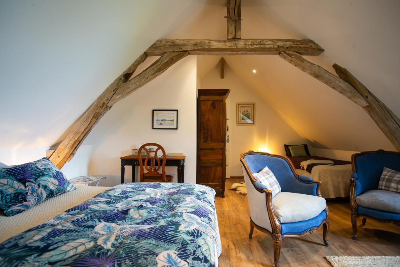 مبيت وإفطار Gennes-Val-de-Loire L'Angeline الغرفة الصورة